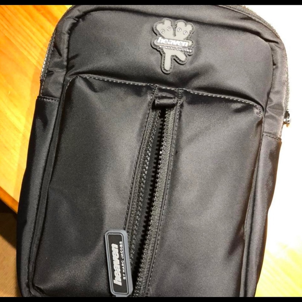 Marc Jacobs Heaven Sling Backpack in Black